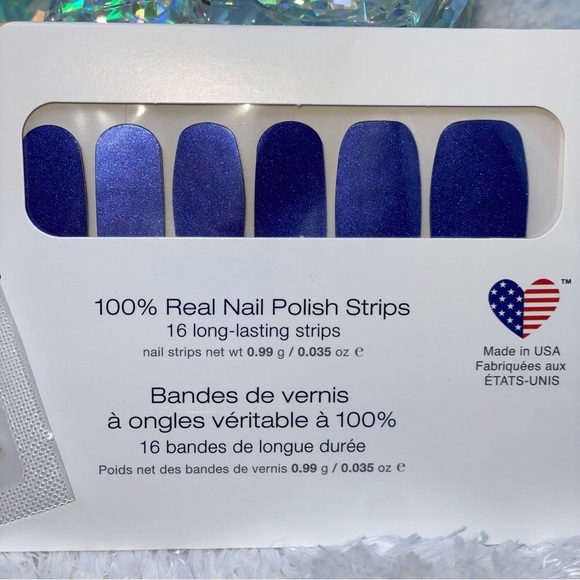 Color Street | Amethyst M ist a shimmery violet to indigo duochrome - Picture 7 of 13